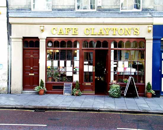 Clayton Street, should be Caf� Clayton