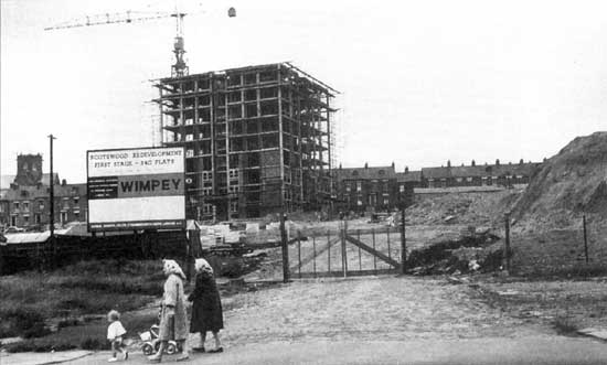 The Hawthrnd rises in 1961