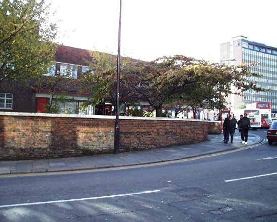 Gallowgate coach station from Darn Crook