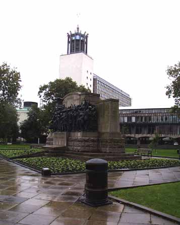Civic Centre from St. Thomas' gardens