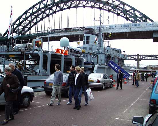 HMS Hurworth attracts visitors