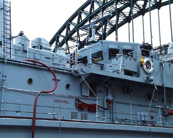 HMS Hurworth, Bridge and bridge